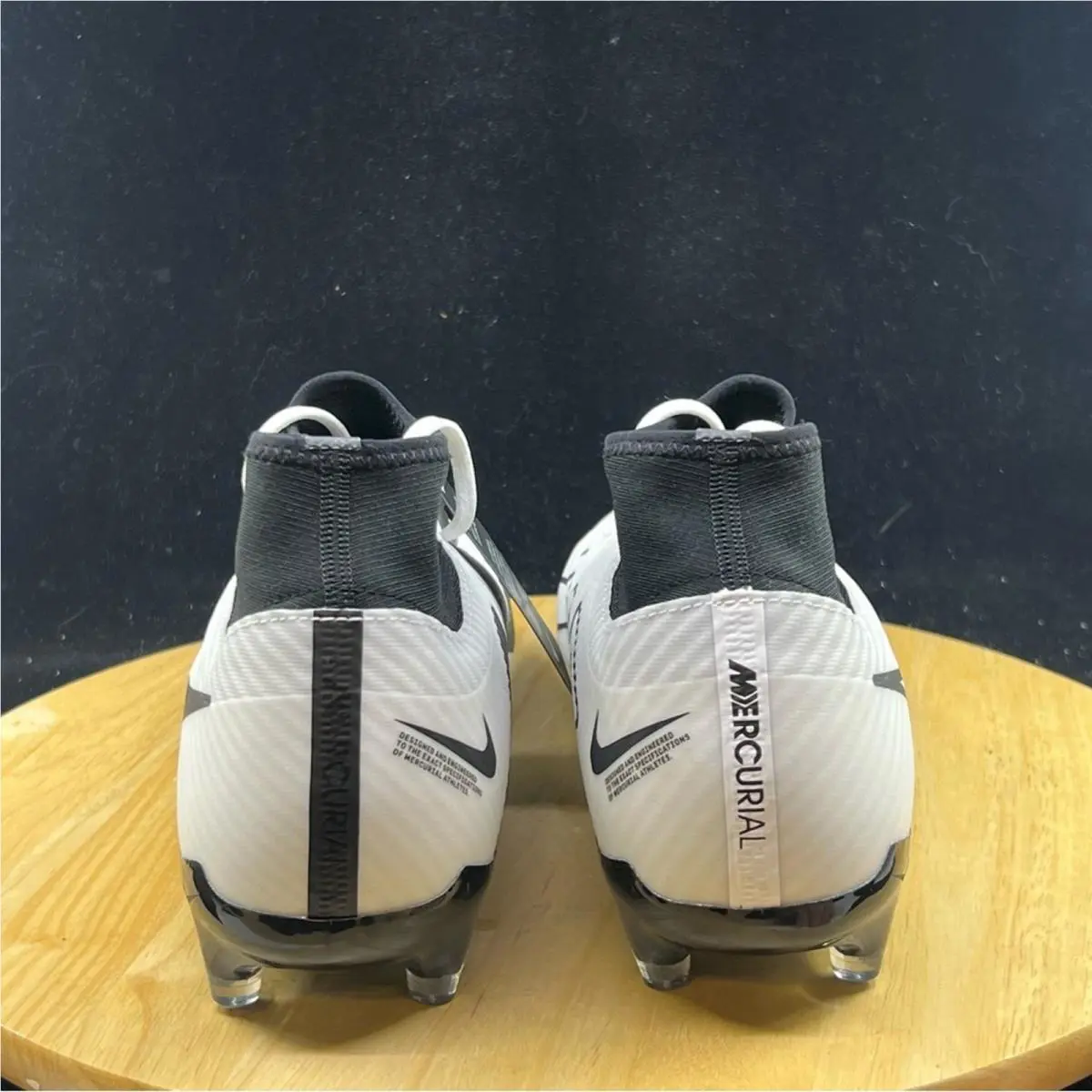 Nike shoes - White 2