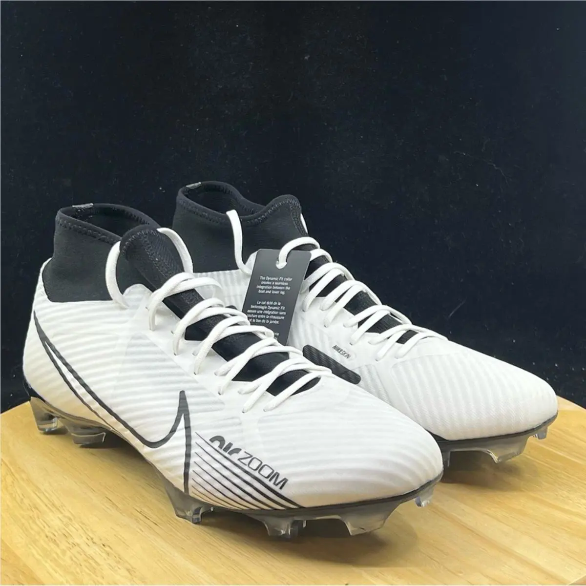 Nike shoes - White 4