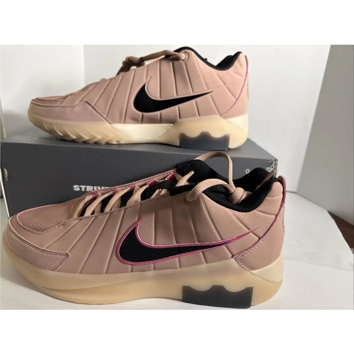 Nike shoes - Lebron Witness Ix Ep - Lebron Witness - HQ8035-601 - Elemental Pink (UPC: 0198480769330) 2