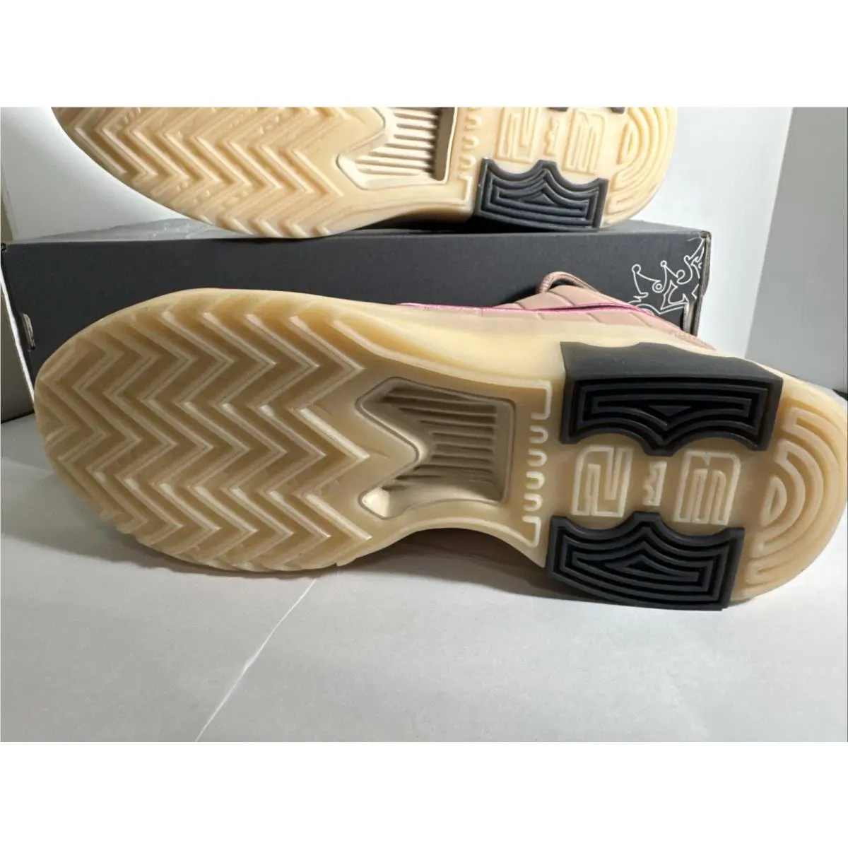 Nike shoes - Lebron Witness Ix Ep - Lebron Witness - HQ8035-601 - Elemental Pink (UPC: 0198480769330) 6
