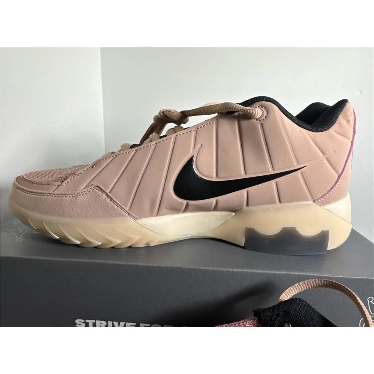 Nike shoes - Lebron Witness Ix Ep - Lebron Witness - HQ8035-601 - Elemental Pink (UPC: 0198480769330) 3