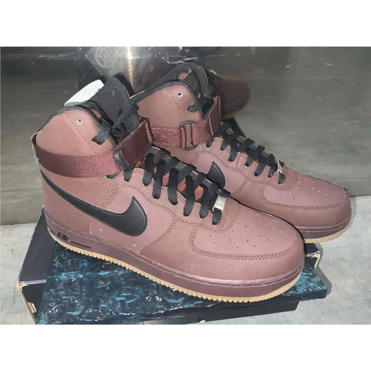 Nike shoes - Nike Air Force 1 - Air Force - 315121-202 - Brown 0