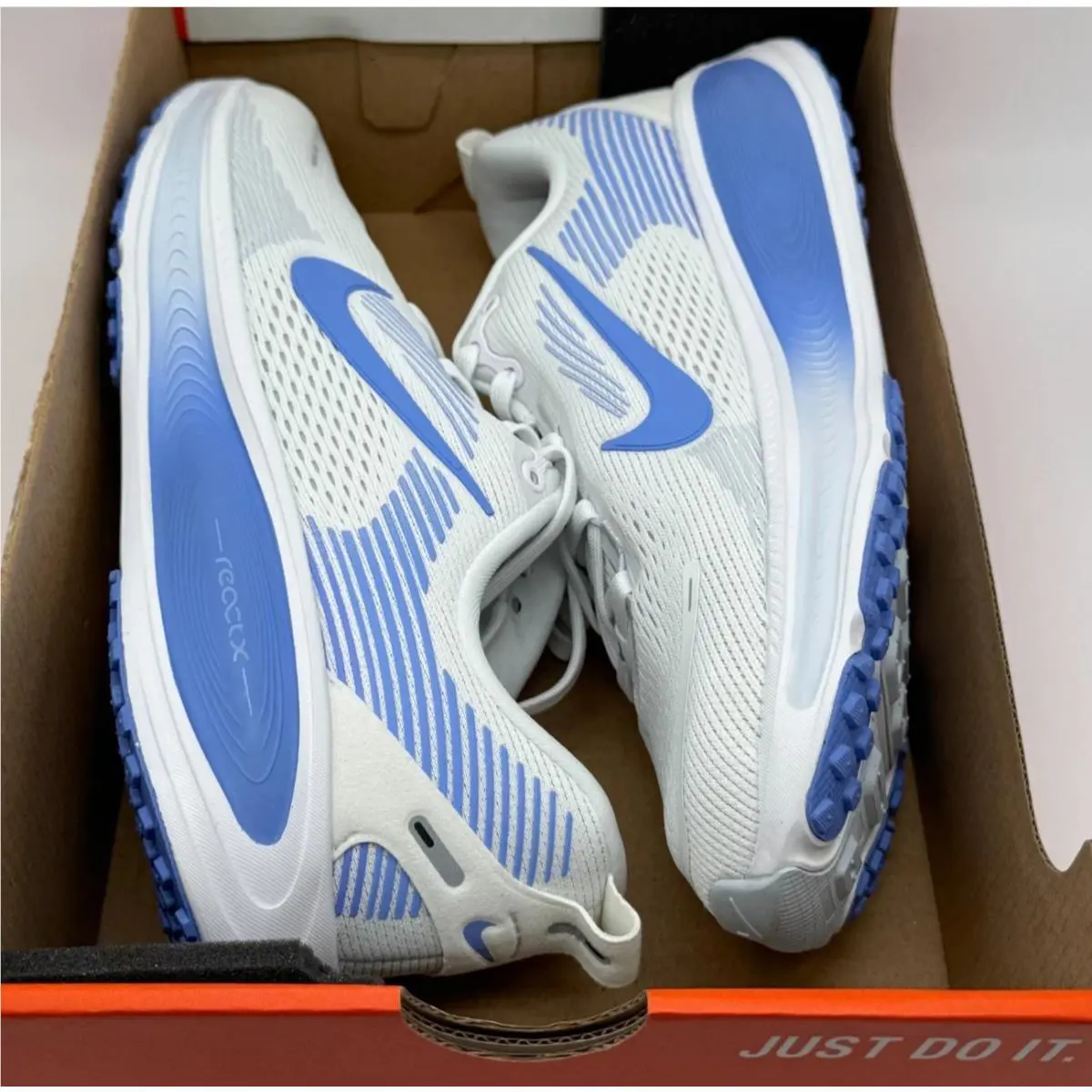 Nike shoes - Nike Vomero 18 - Vomero - Multicolor (UPC: 198487643022) 0