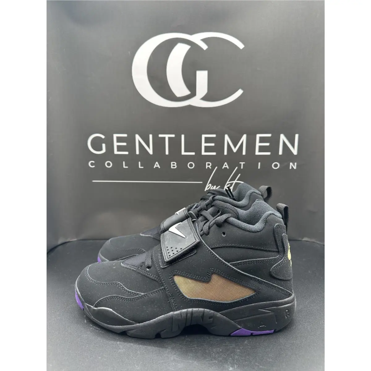 Nike shoes - Nike Air Diamond Turf - Air Diamond Turf - HV2282-001 - Black 1