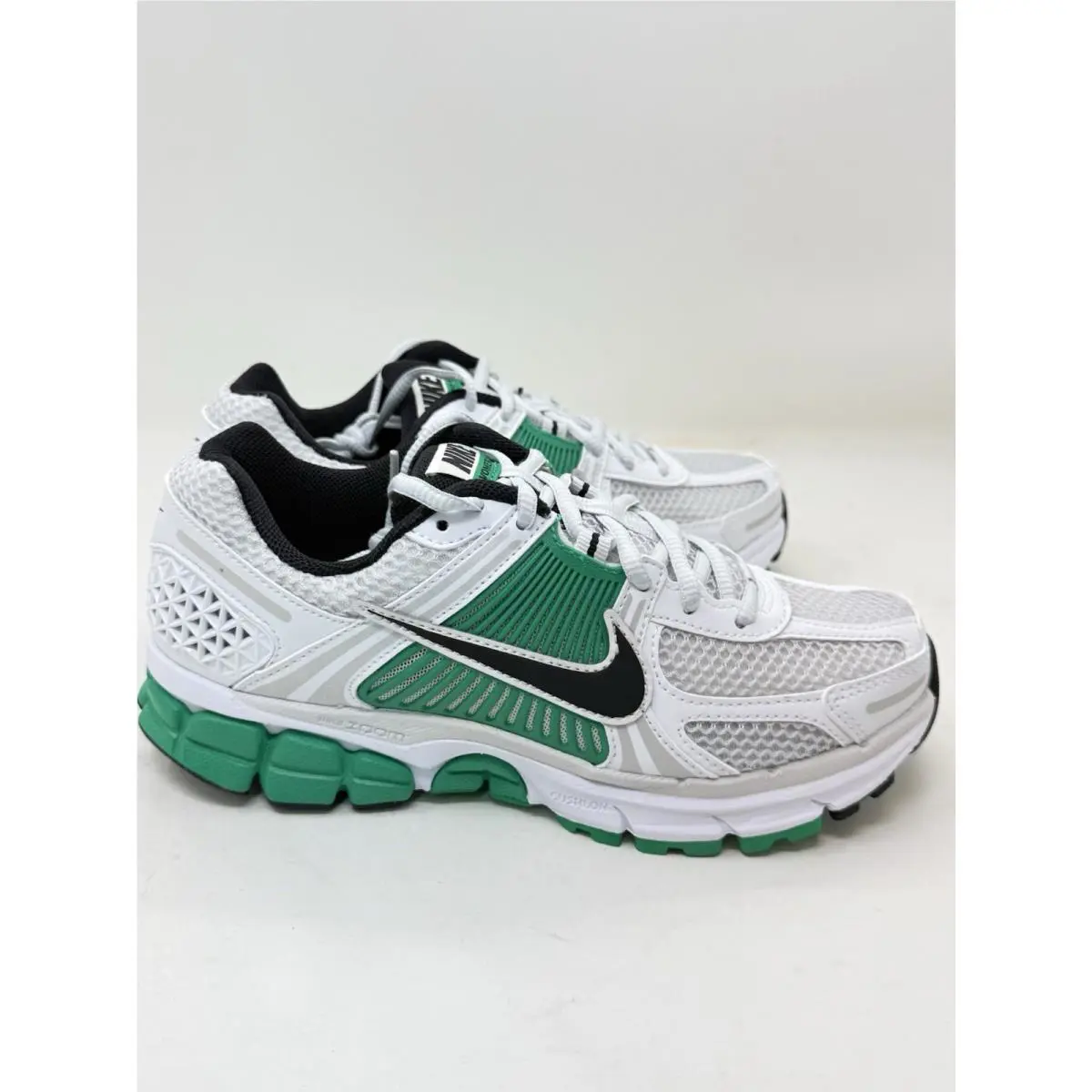Nike shoes - Nike Zoom Vomero - Zoom Vomero - FJ2028-102 - White 1