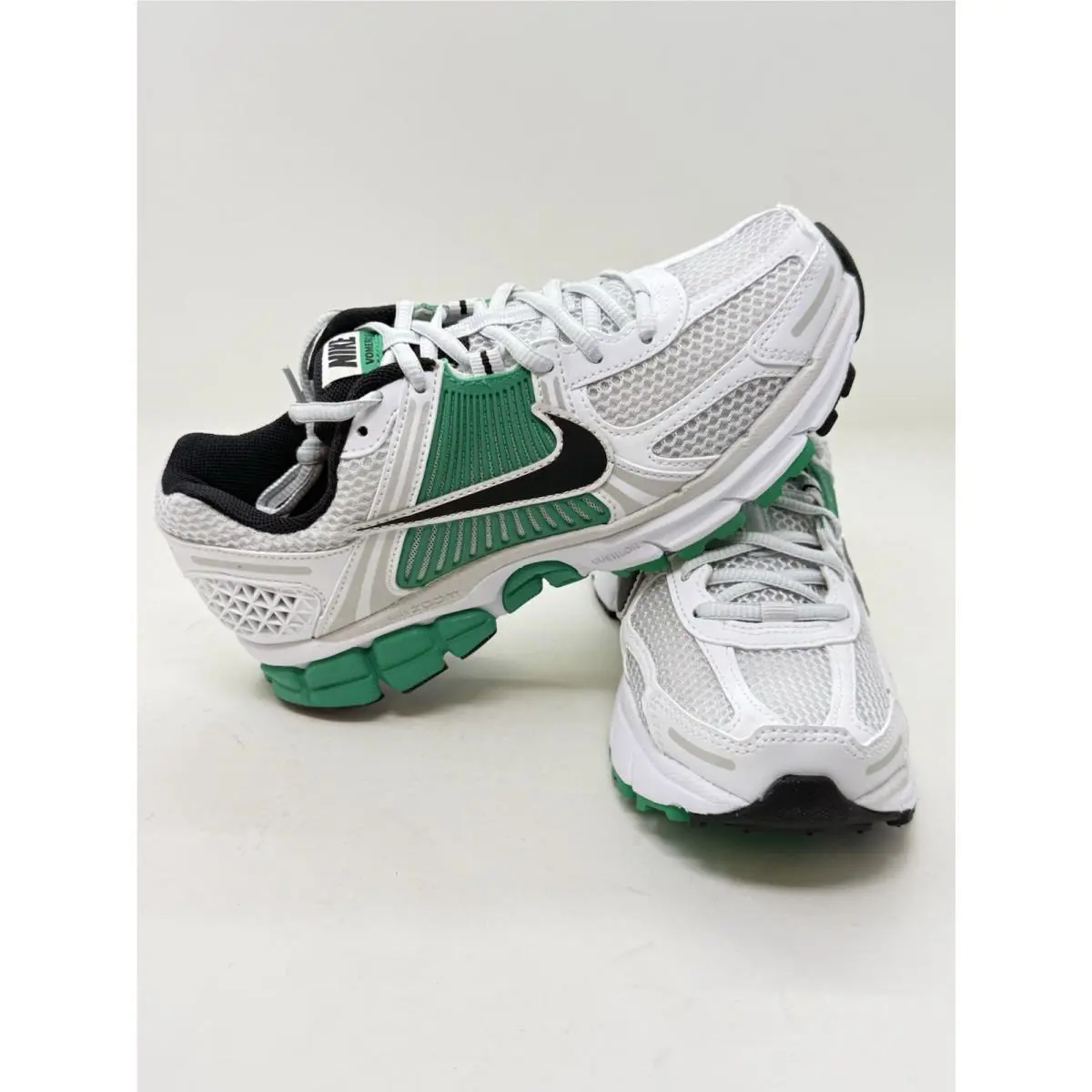 Nike shoes - Nike Zoom Vomero - Zoom Vomero - FJ2028-102 - White 3