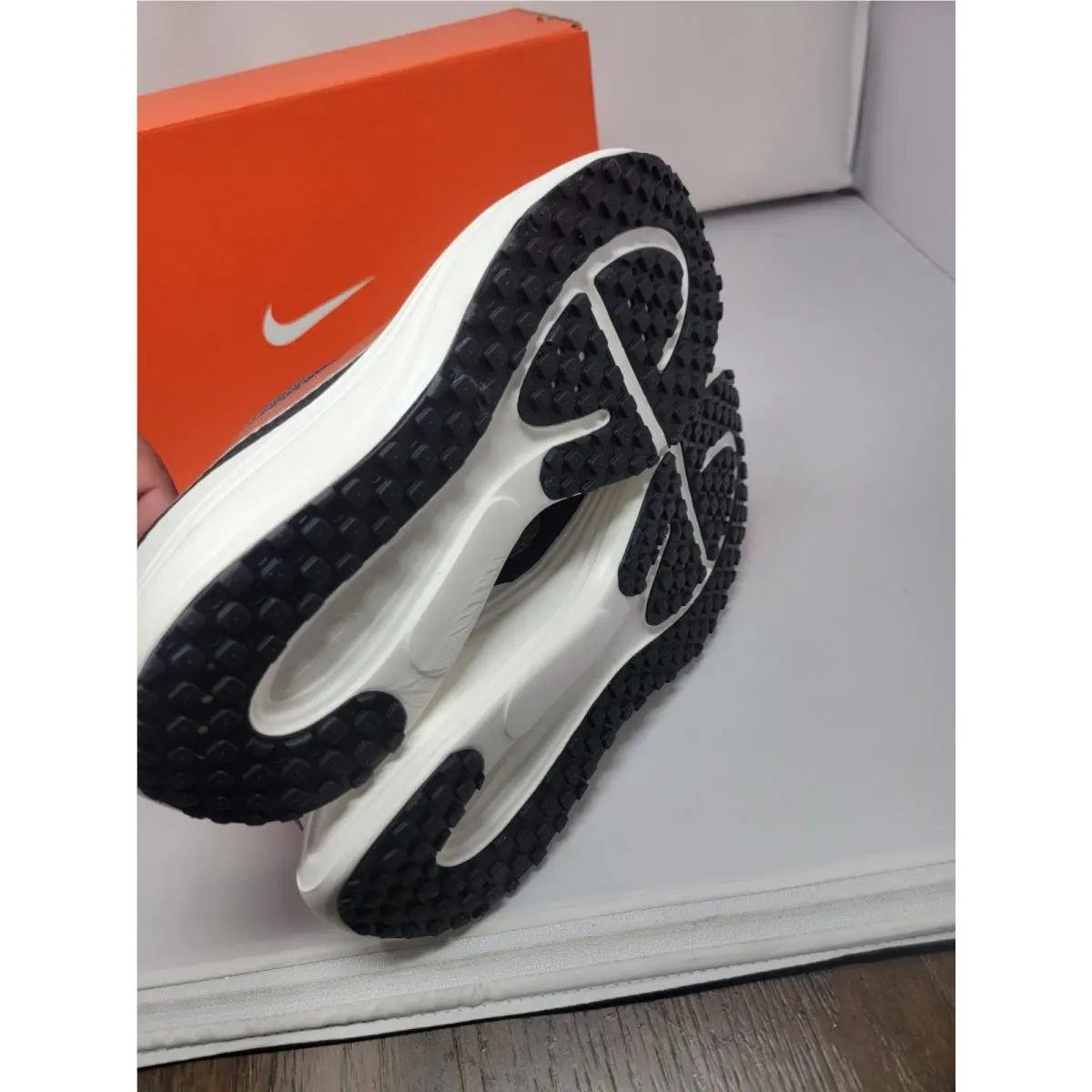 Nike shoes - Nike Revolution 8 HJ8485-200 - Revolution - HJ8485-200 - Black 4