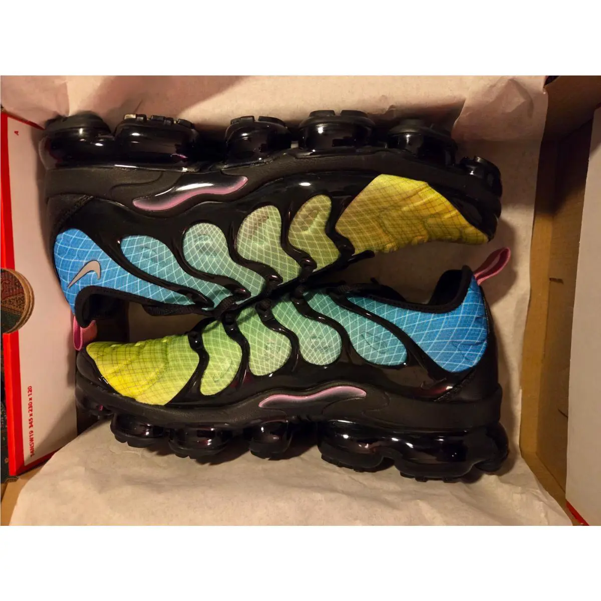 Nike shoes - Nike Air Vapormax Plus - Air Vapormax Plus - 924453-302 - Aurora Green / Reflect Silver 4