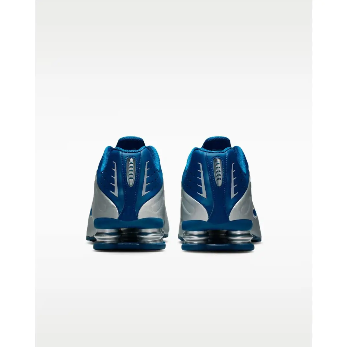 Nike shoes - Nike Shox R4 - Shox - IQ9391-476 - Silver 3
