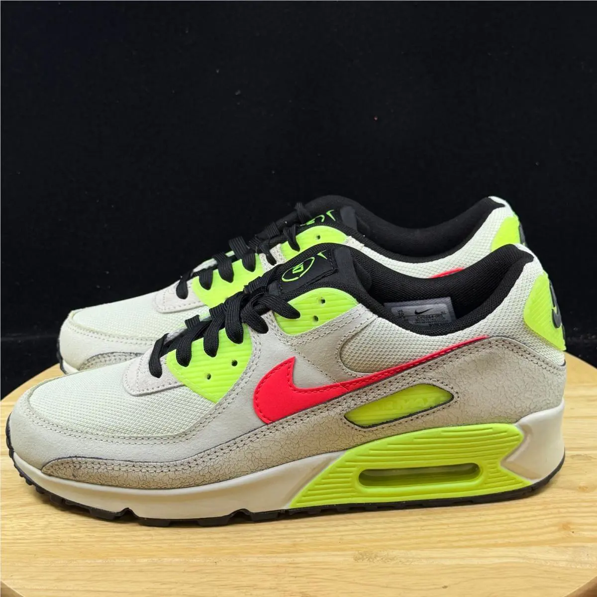 Nike shoes - Green 1