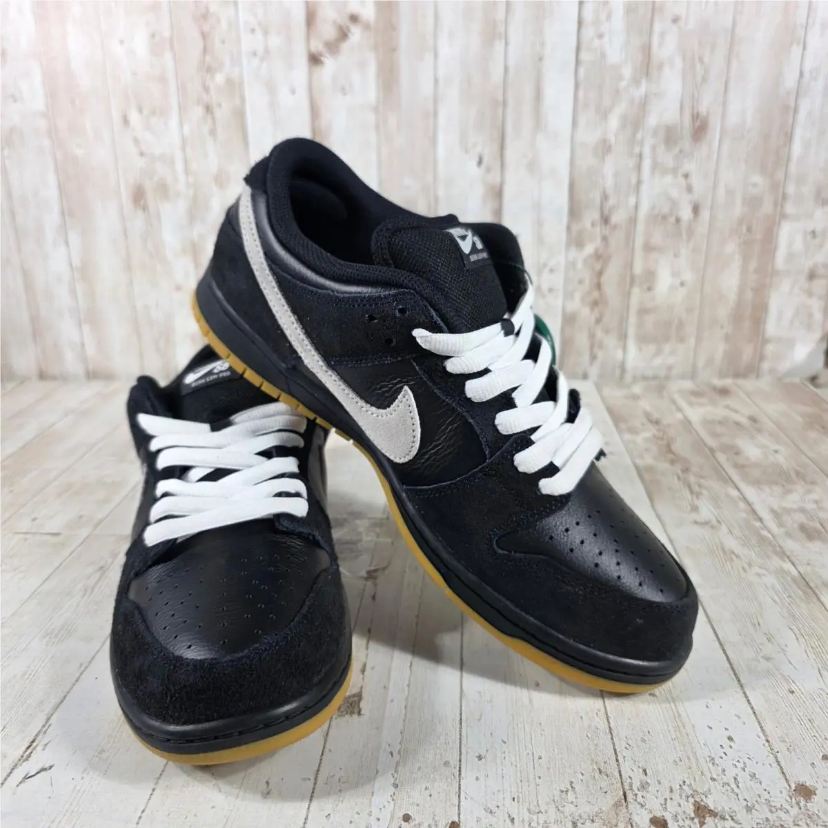 Nike shoes - Nike SB Dunk Low Pro Black Gum - Black 4