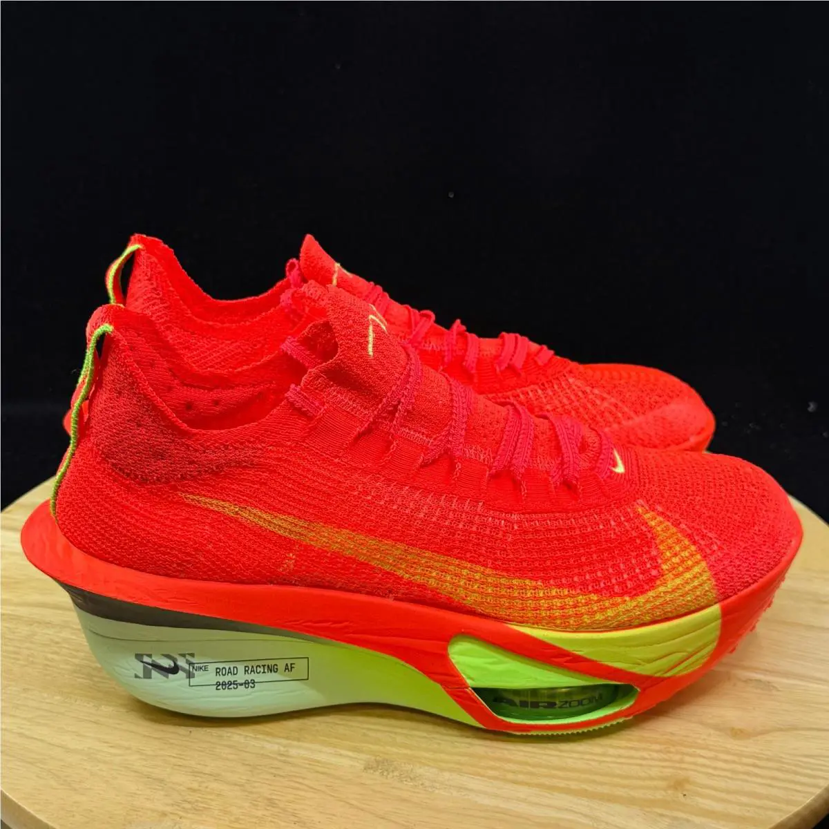 Nike shoes - Red 3