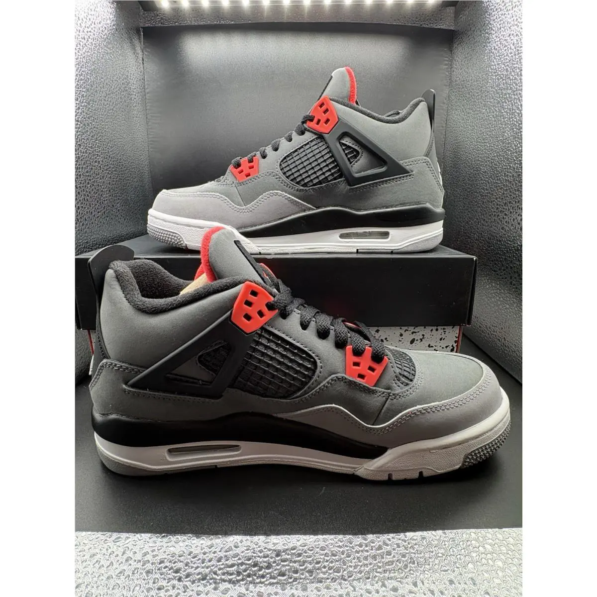 Nike shoes - Air Jordan 4 - Air - 408452-061 - Red 0
