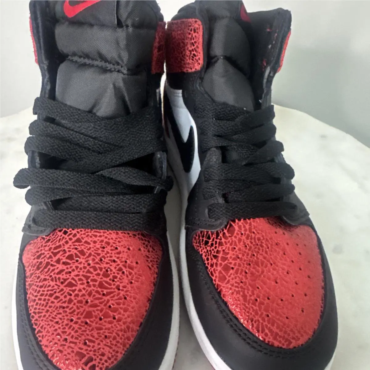 Nike shoes - Jordan 1 - Red 5