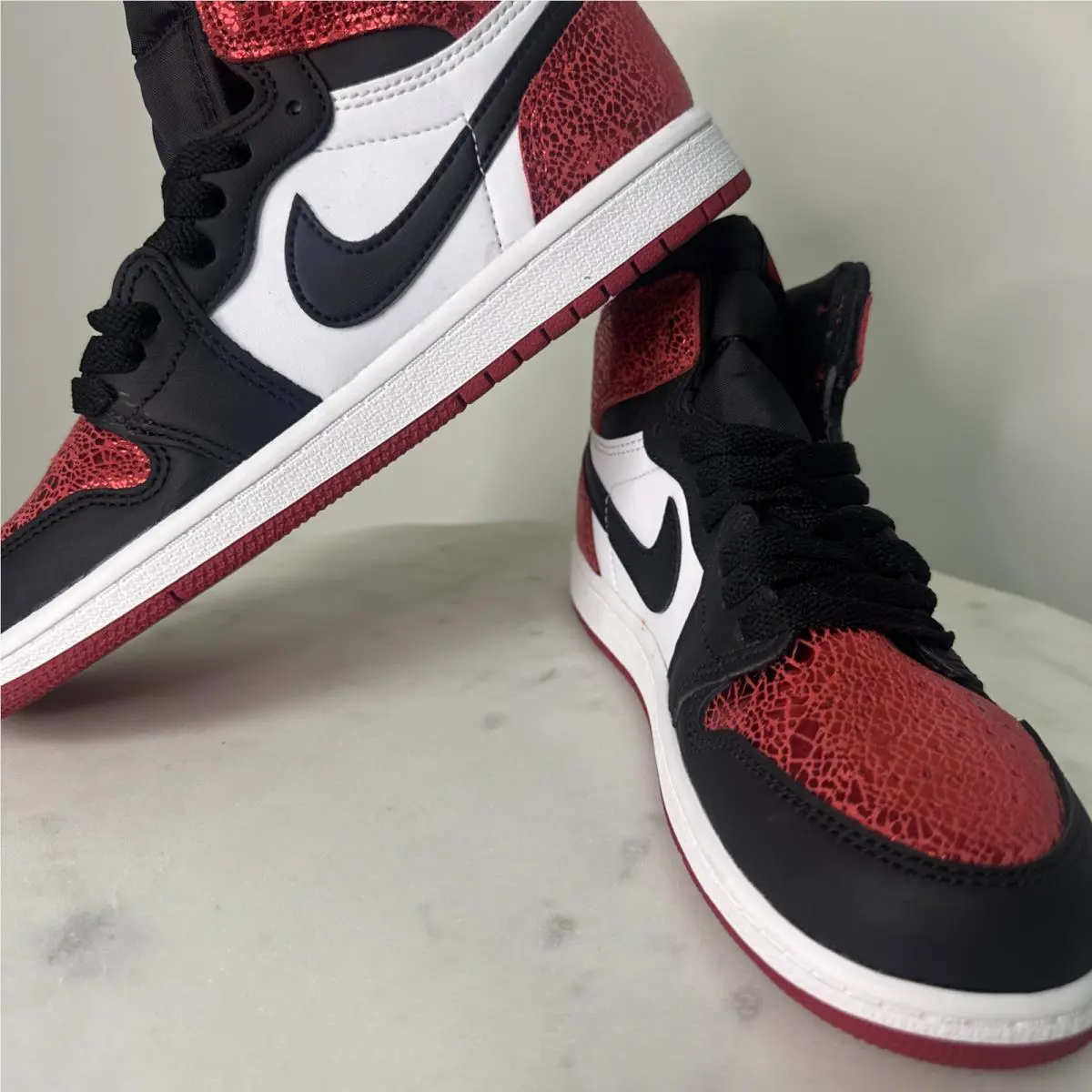Nike shoes - Jordan 1 - Red 7