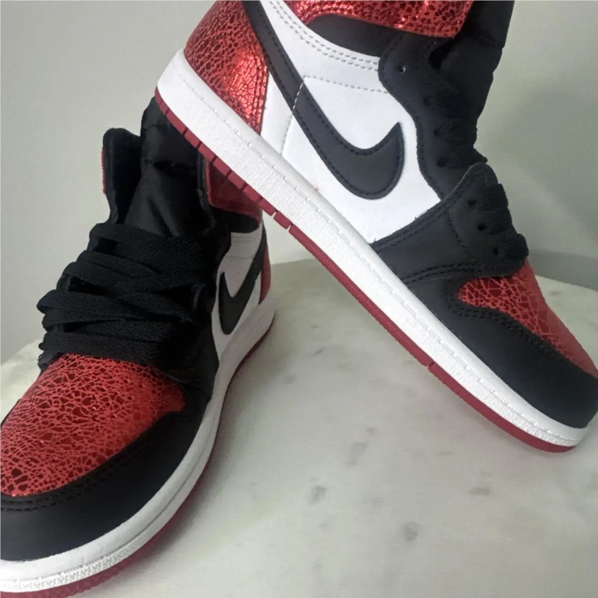Nike shoes - Jordan 1 - Red 8