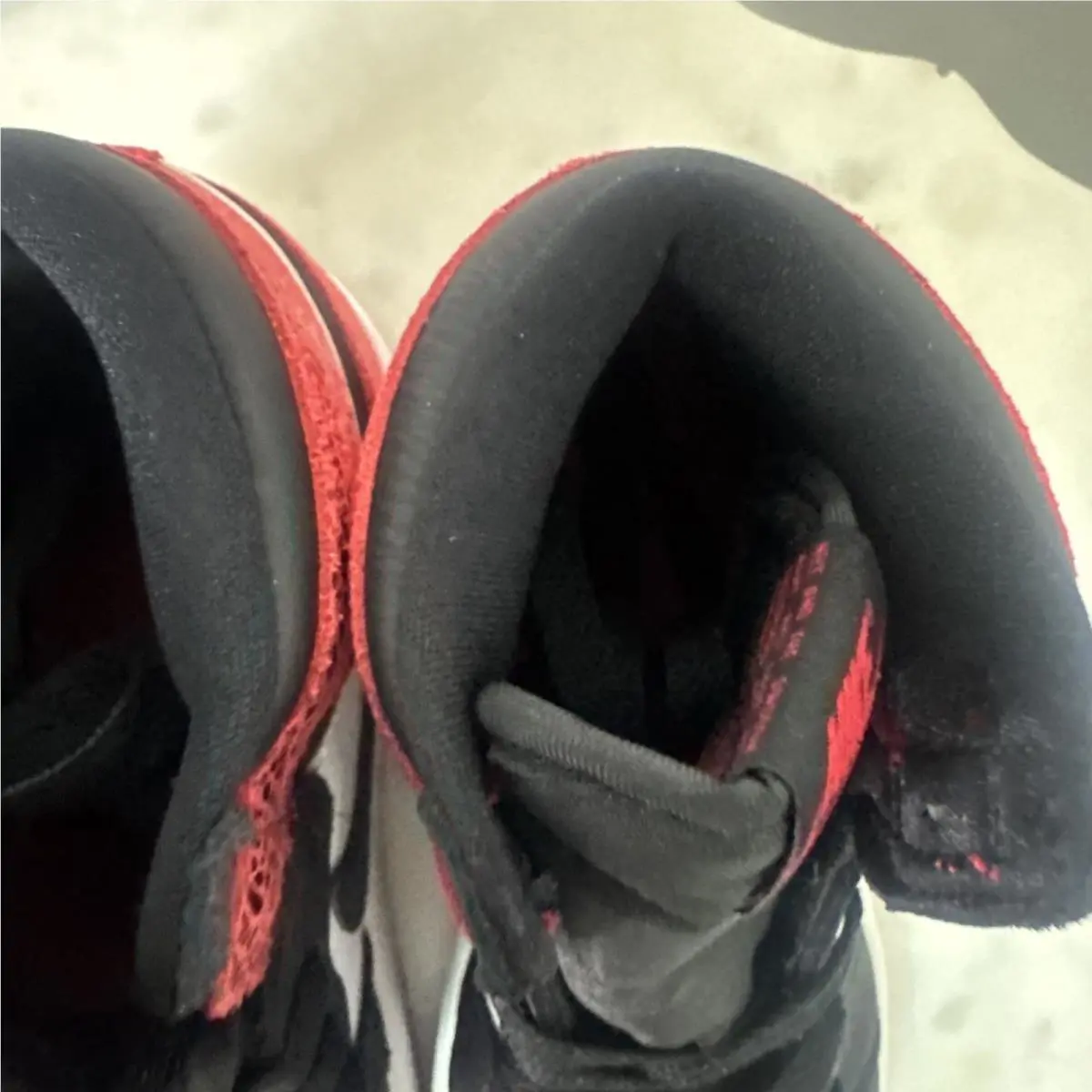 Nike shoes - Jordan 1 - Red 6