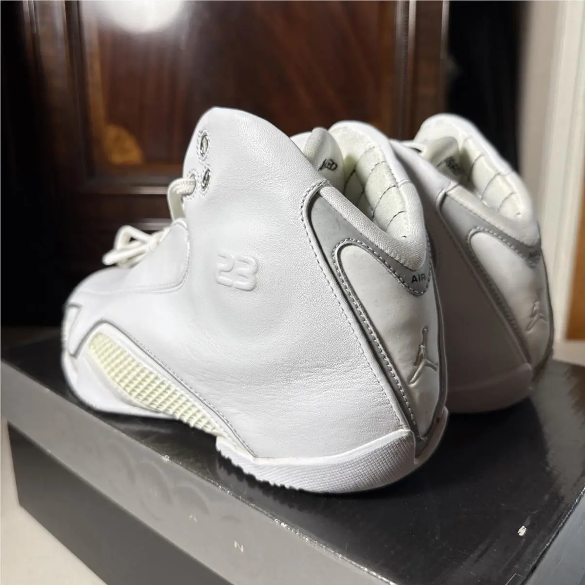 Nike shoes - Air Jordan 21 - Air - 313039 101 - White 1