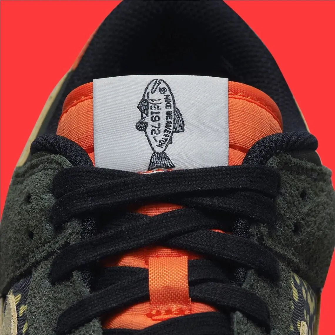 Nike shoes - Sequoia/Alabaster-Safety Orange (UPC: 196607599679) 2