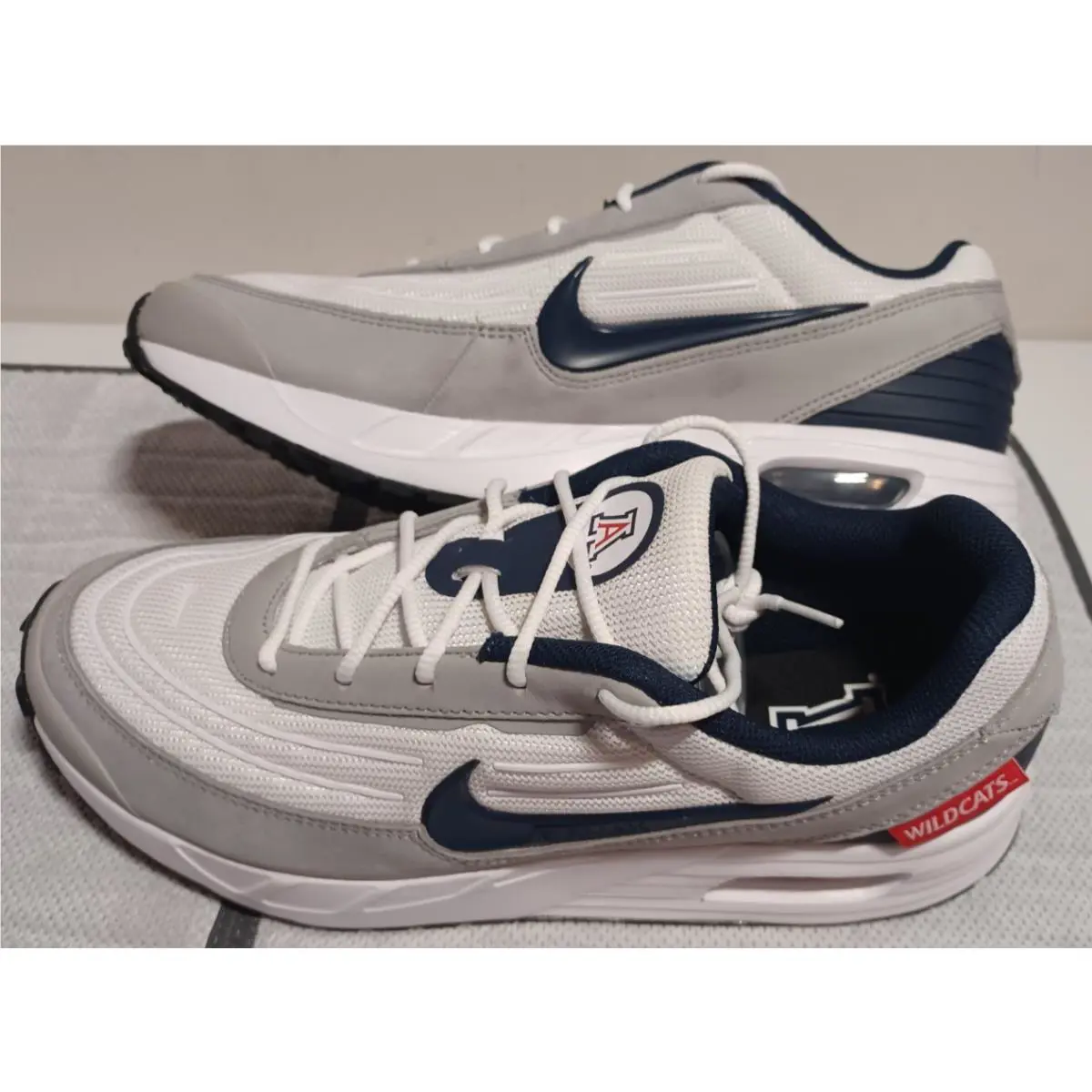 Nike shoes - Nike Air Max Verse - Air Max Verse - White 1