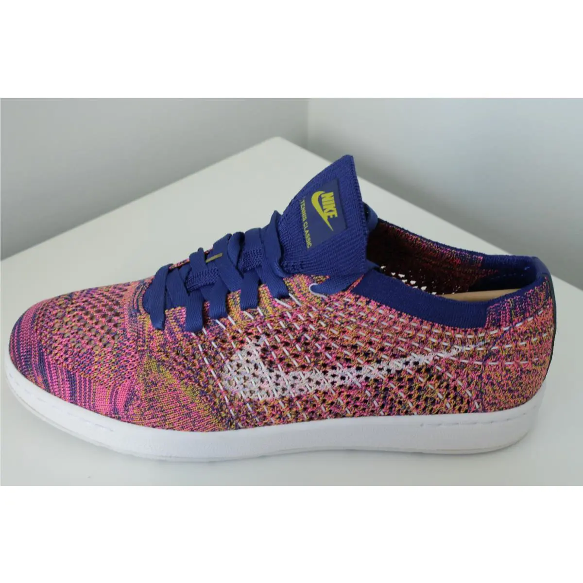 Nike shoes - Nike Tennis Classic Ultra Flyknit - 833860-400 - Blue Pink Multicolor 1