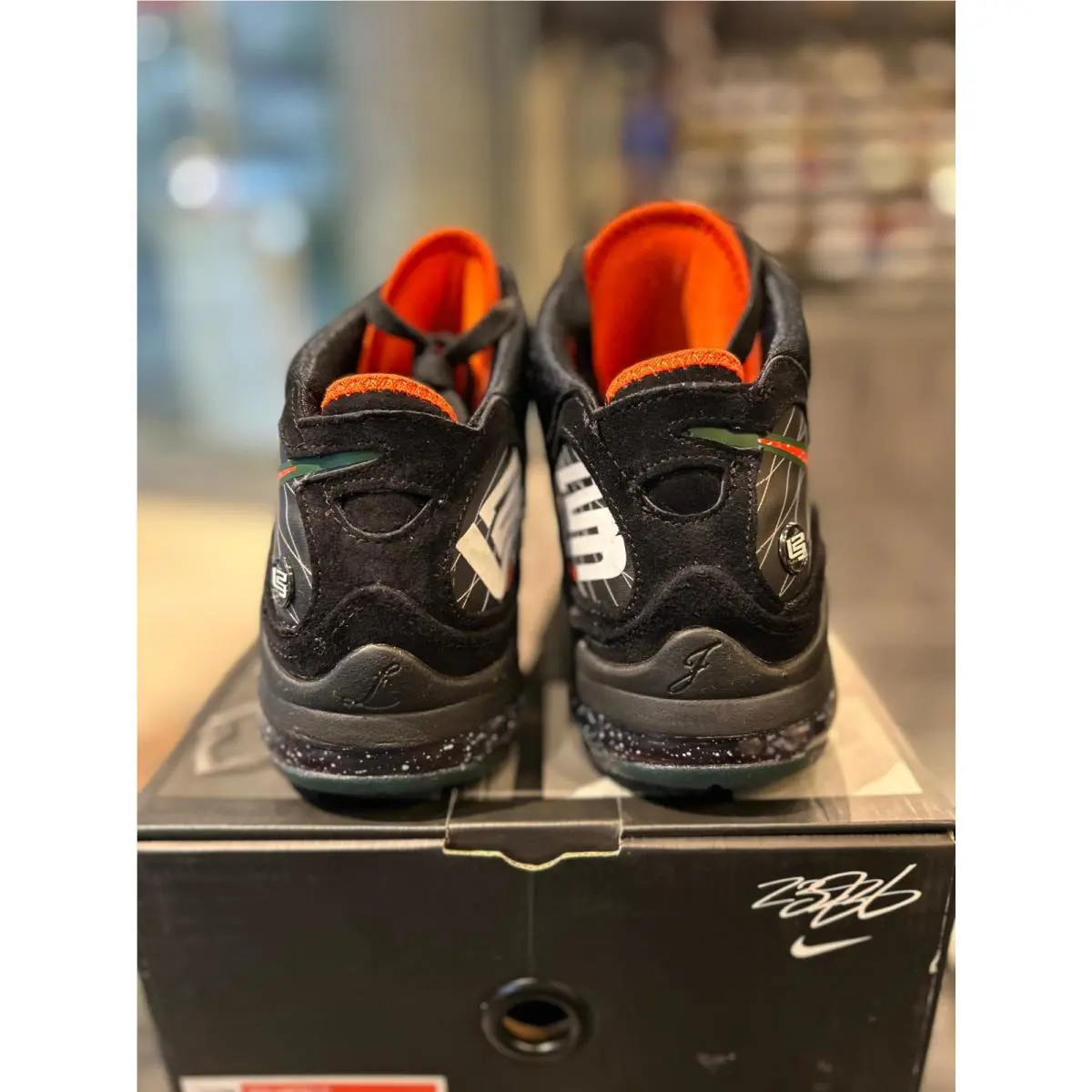 Nike shoes - 7 - Black 1