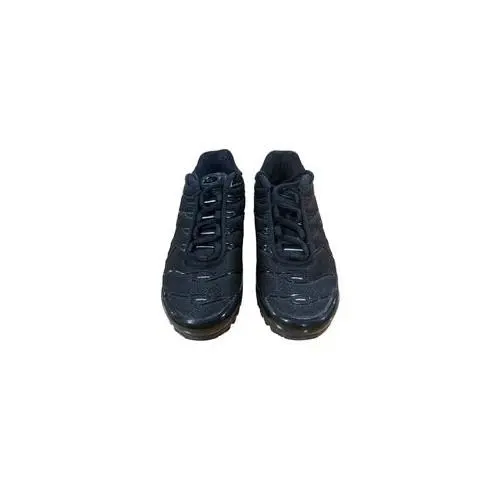 Nike shoes - Black (UPC: 193152383876) 0