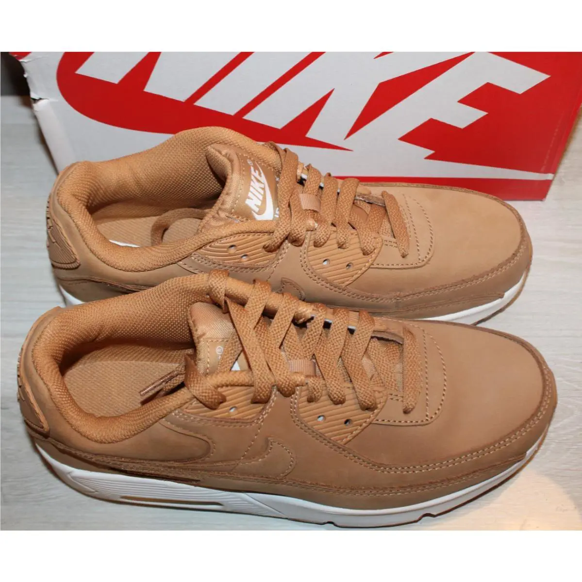 Nike shoes - Beige 3