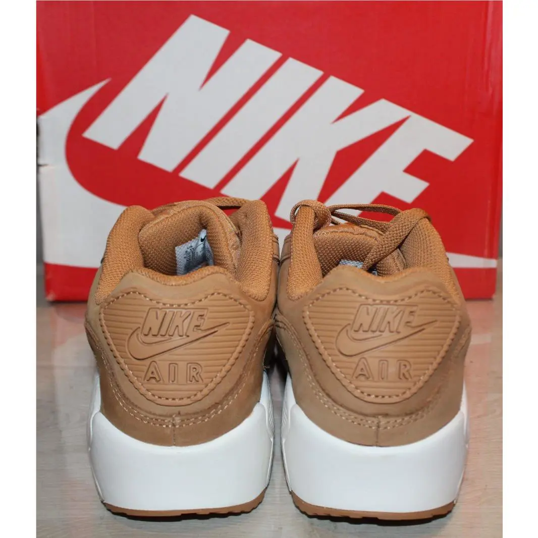 Nike shoes - Beige 4