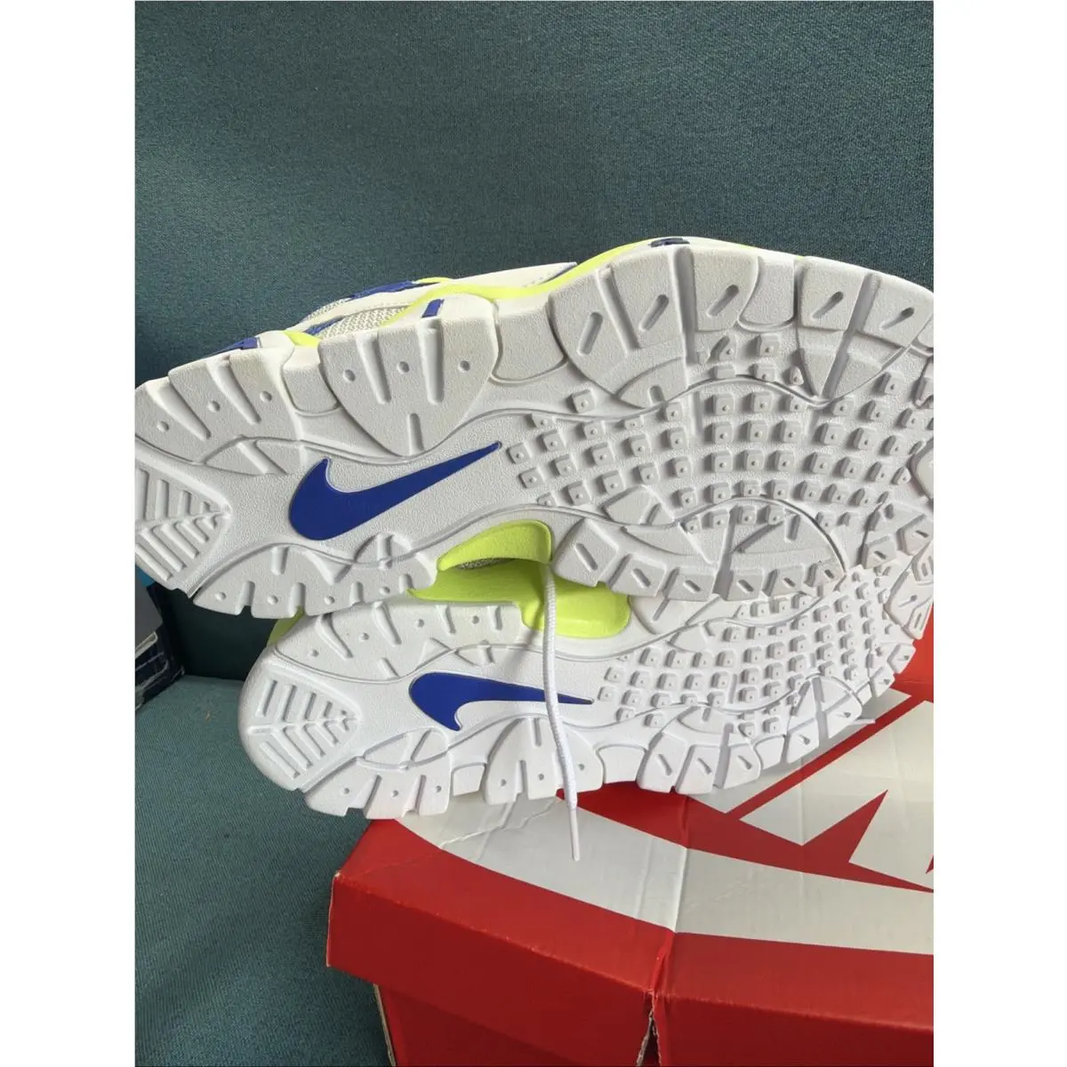 Nike shoes - Nike Air Barrage - Air Barrage - FN6972-480 - Game Royal/Light Lemon Twist/Photon Dust/White 4