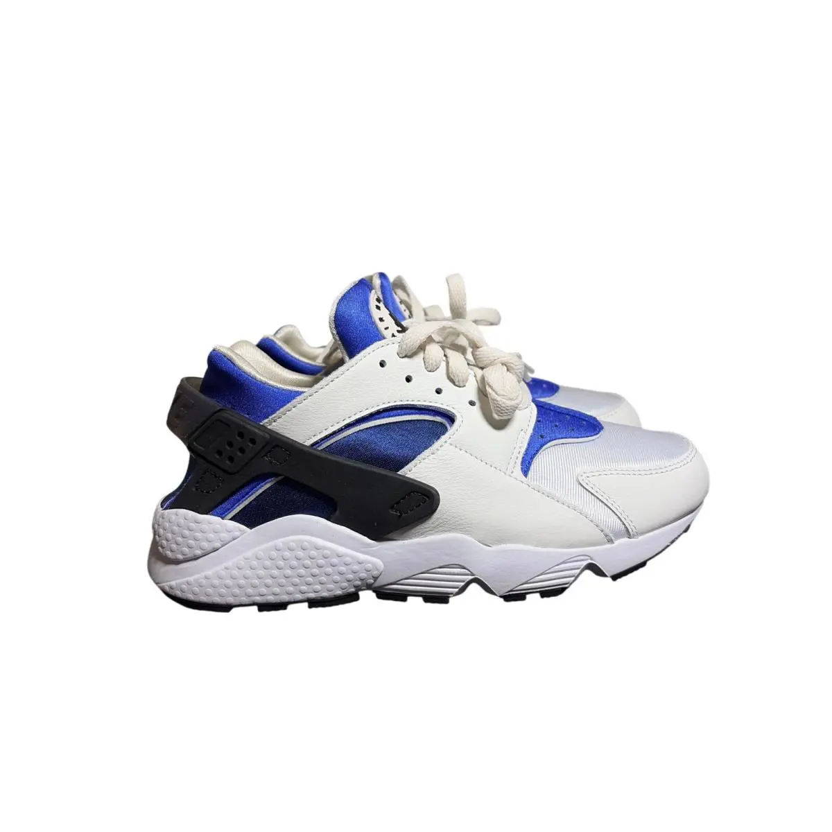 Nike shoes - White 2