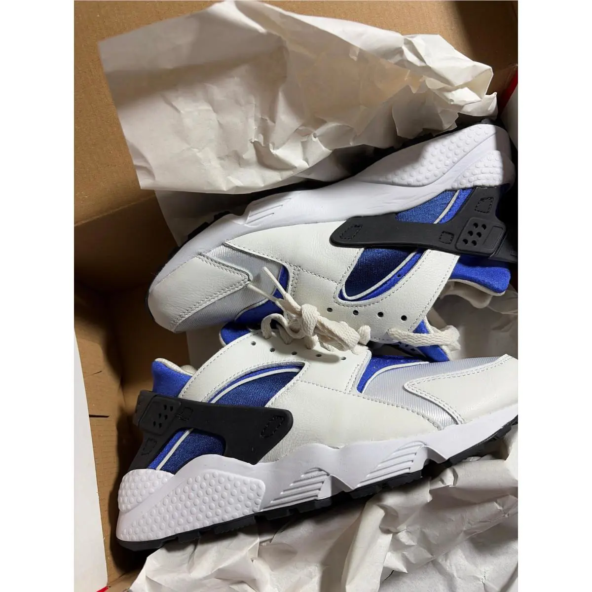 Nike shoes - White 7