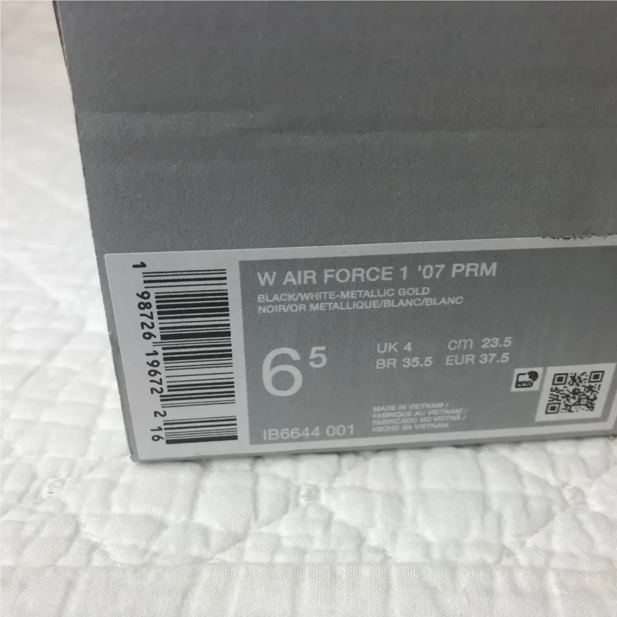 Nike shoes - Nike Air Force 1 - Air Force - IB6644-001 - black white metallic gold 11