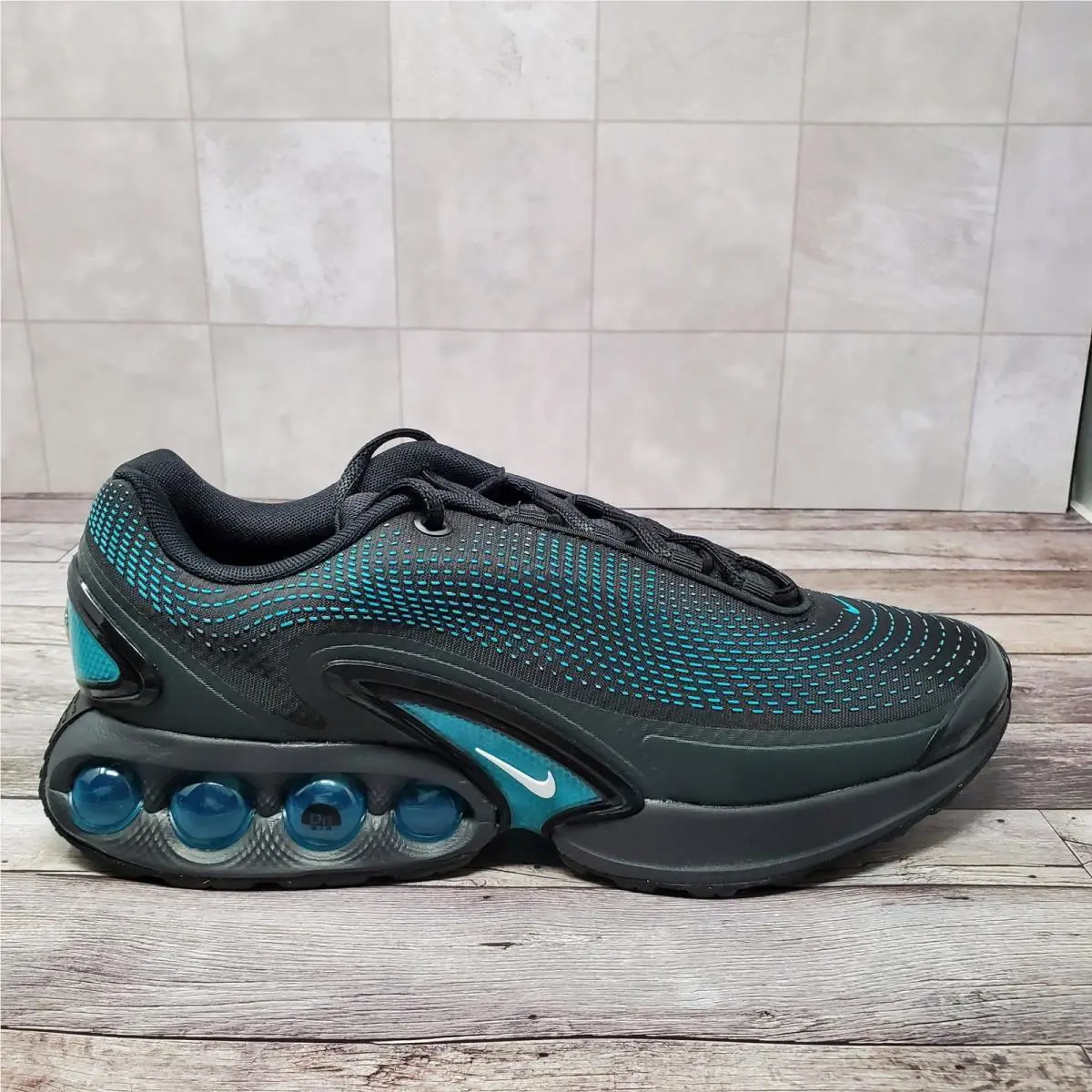Nike shoes - Nike Air Max DN ES - HV5235-001 - Black 2