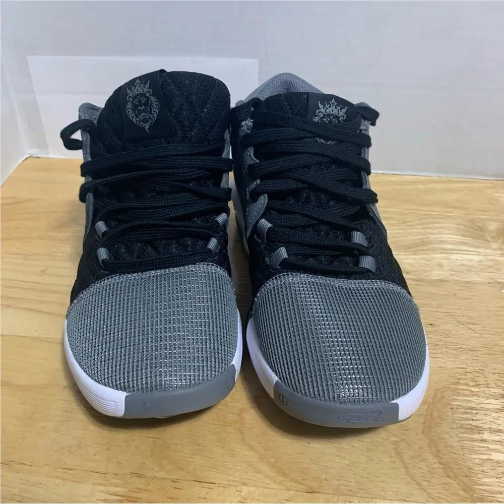 Nike shoes - Black 3