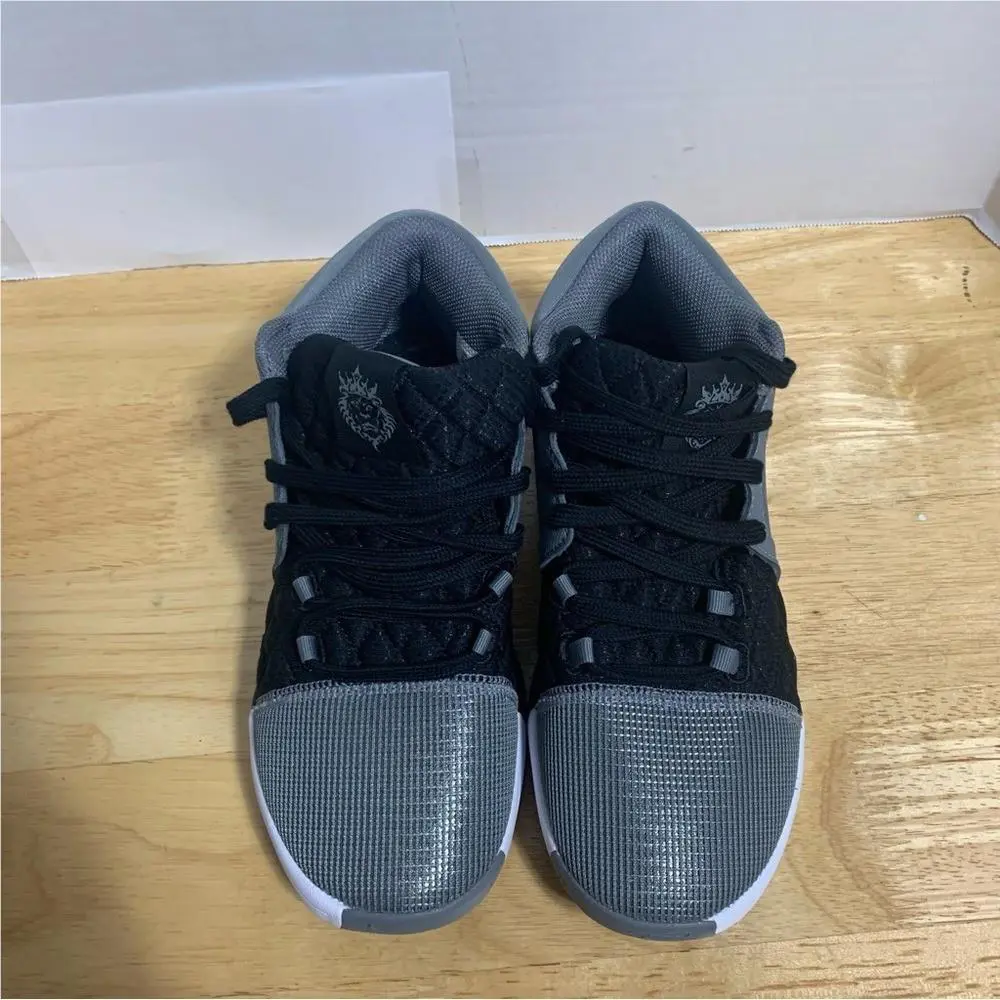 Nike shoes - Black 2