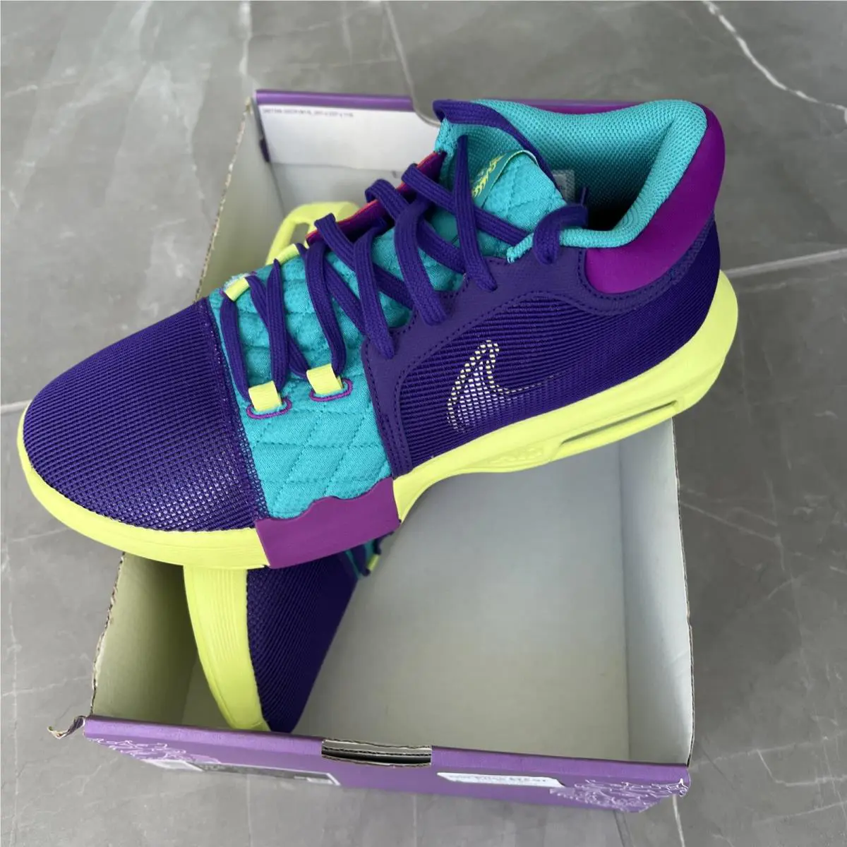 Nike shoes - NIKE LEBRON WITNESS VIII 8 FB2239-500 - Purple 7
