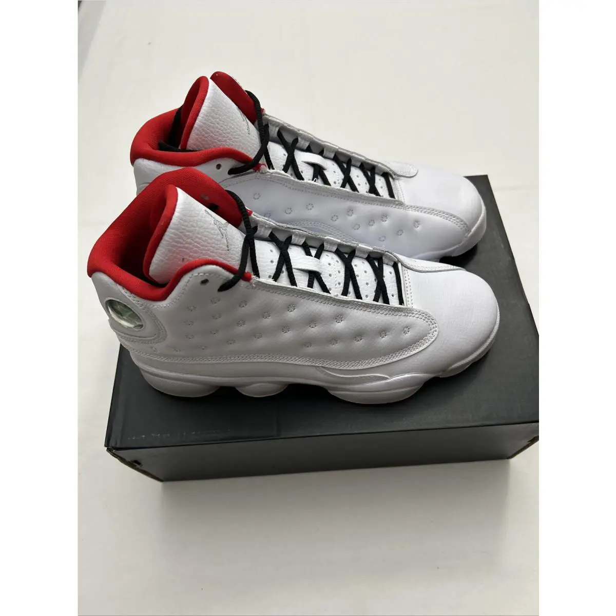 Nike shoes - White 3