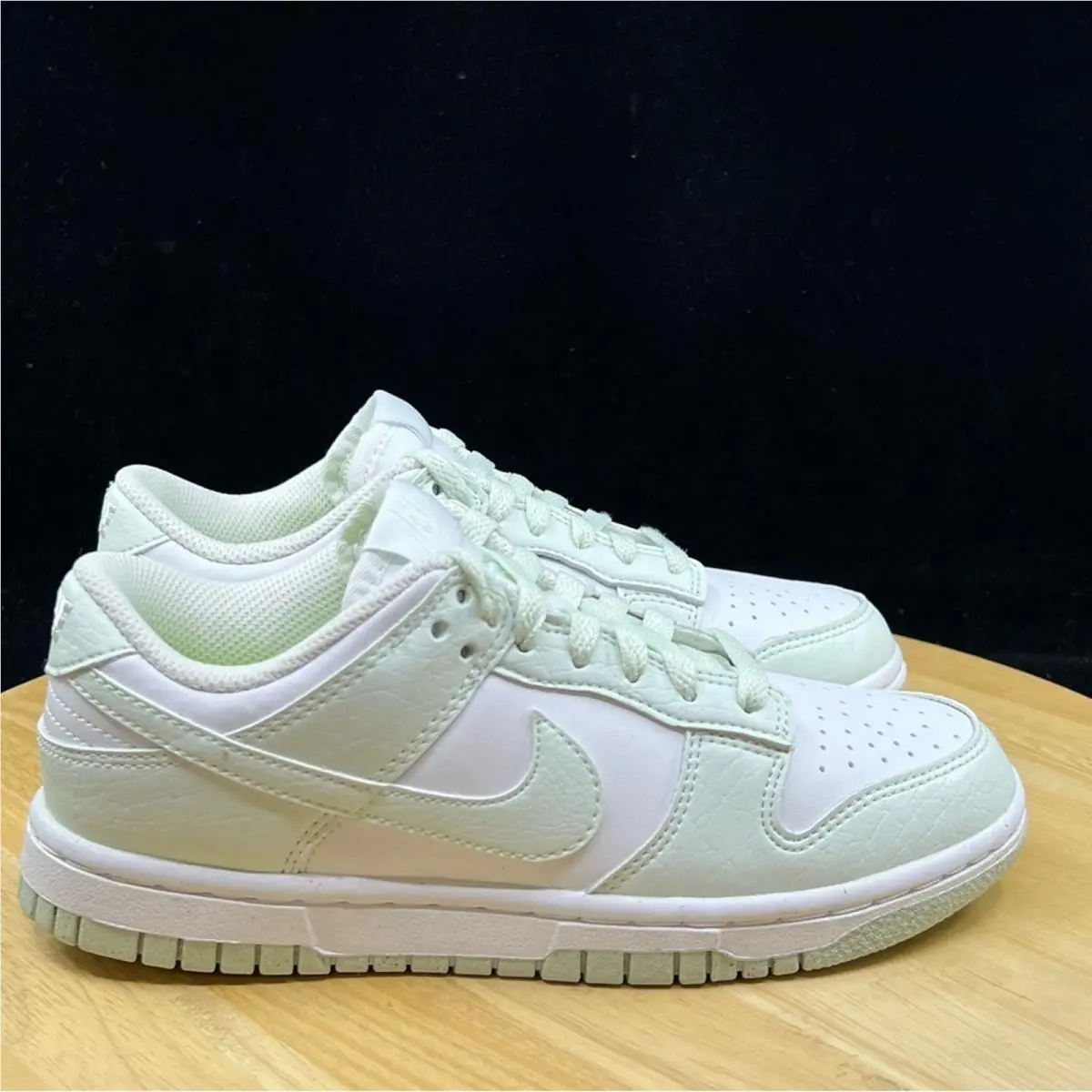 Nike shoes - Green 4