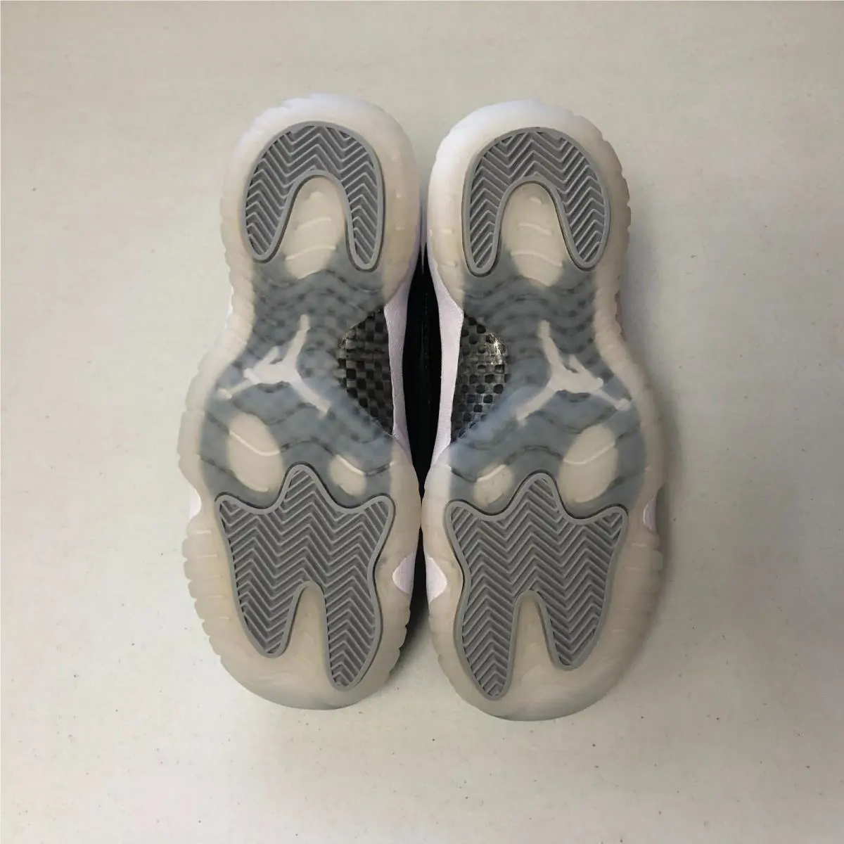 Nike shoes - Air Jordan 11 - Air - Black/Multi-Color (UPC: 194498333693) 4