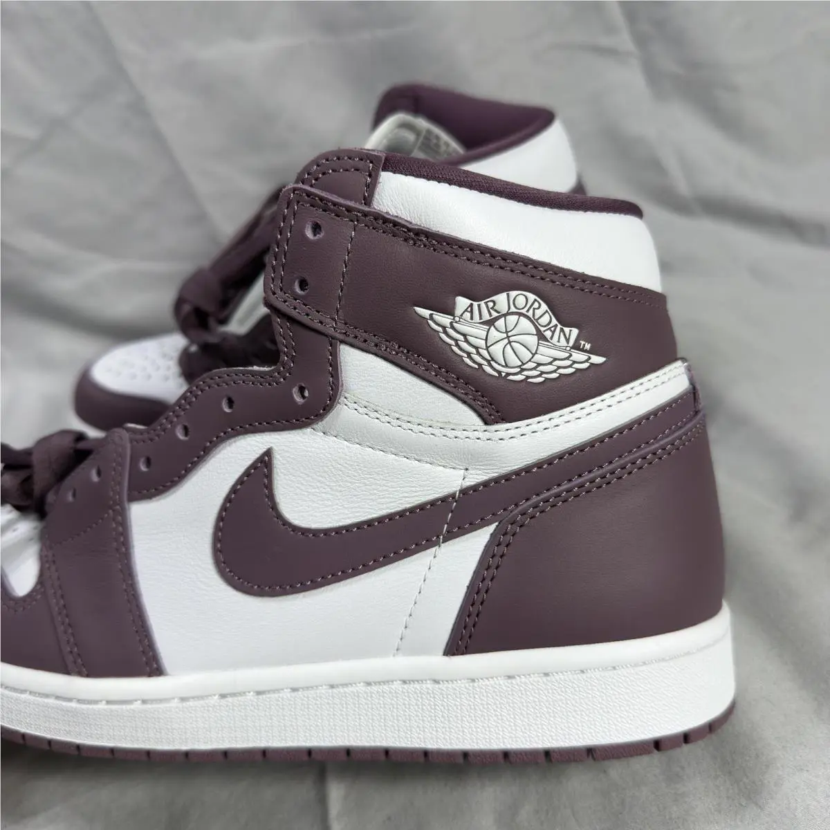 Nike shoes - Nike Air Jordan 1 Retro High OG - Purple 5