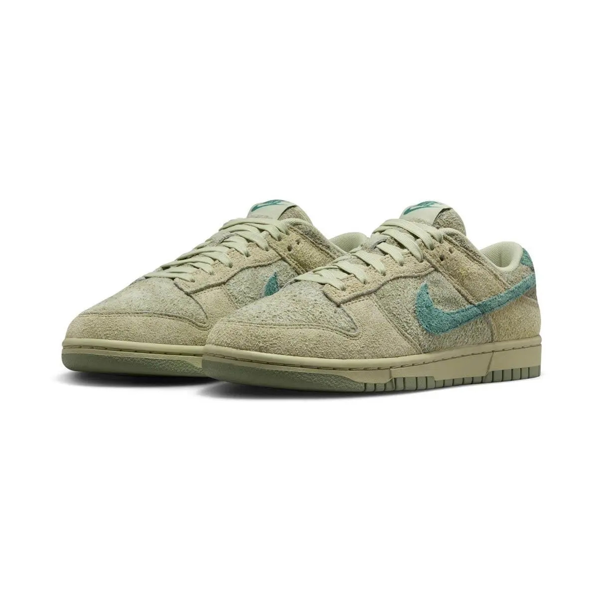 Nike shoes - HJ7291-371 - HJ7291-371 - OLIVE AURA/BICOASTAL-OIL GREEN (UPC: 197599169321) 0