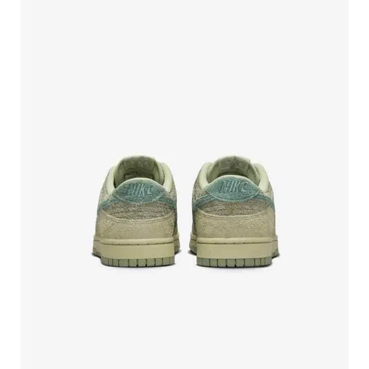 Nike shoes - HJ7291-371 - HJ7291-371 - OLIVE AURA/BICOASTAL-OIL GREEN (UPC: 197599169321) 3