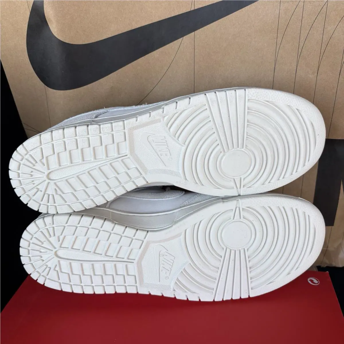 Nike shoes - Nike Dunks - Dunks - IB6651-003 - White 3