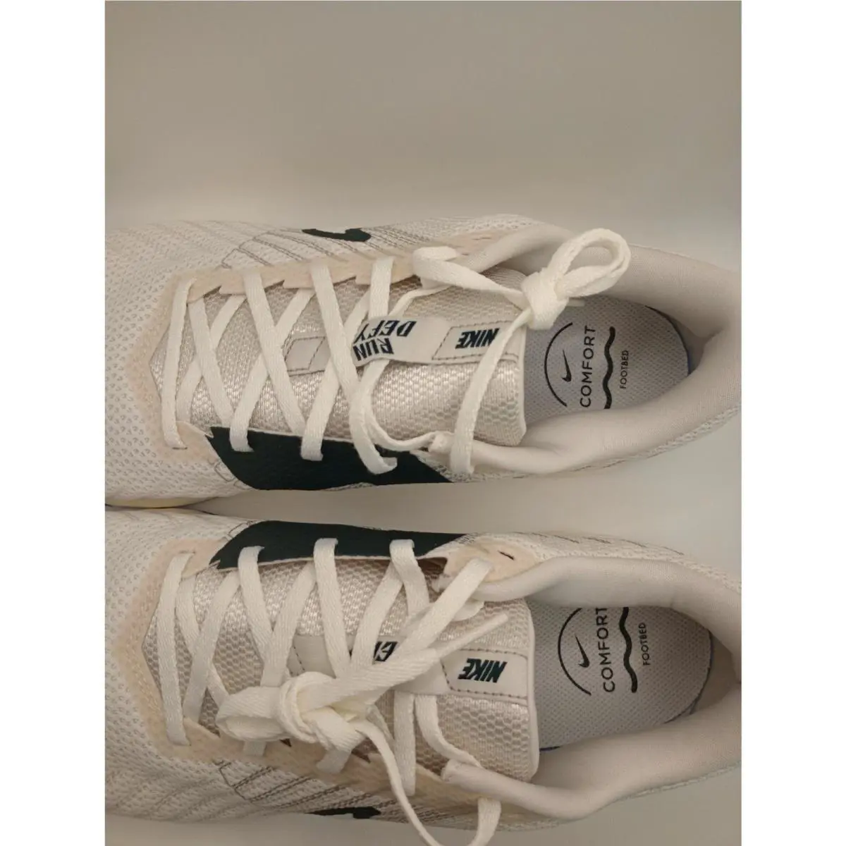 Nike shoes - White 8