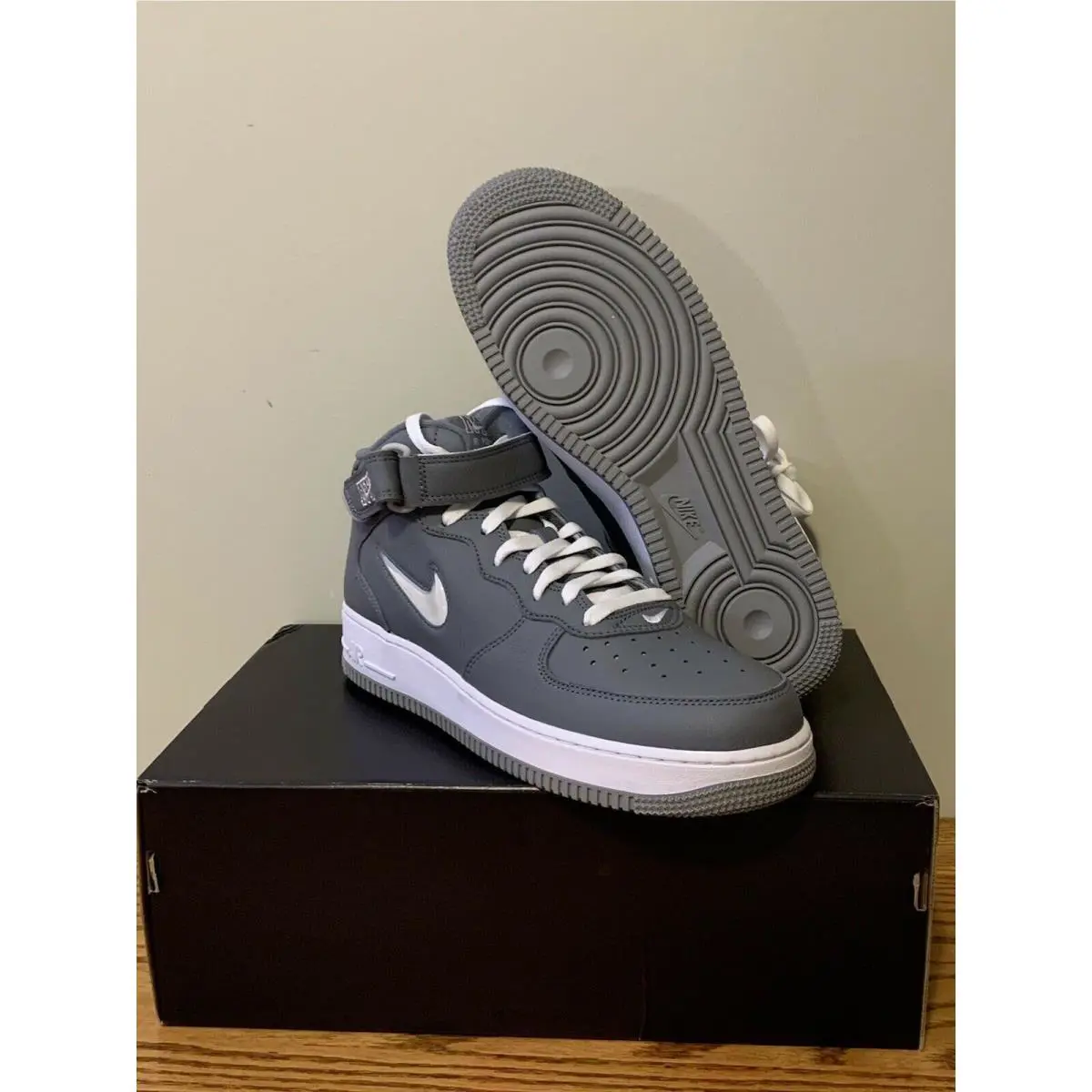 Nike shoes - Gray 9