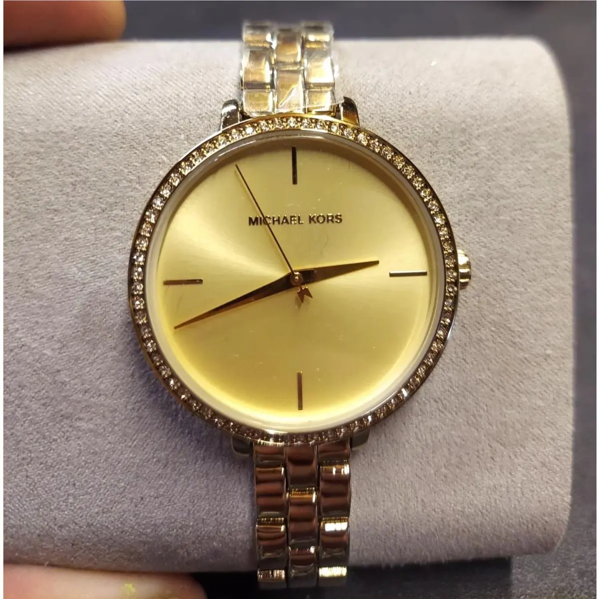 Michael Kors Gold-tone Watch with Crystal Accent Bezel Box 1112