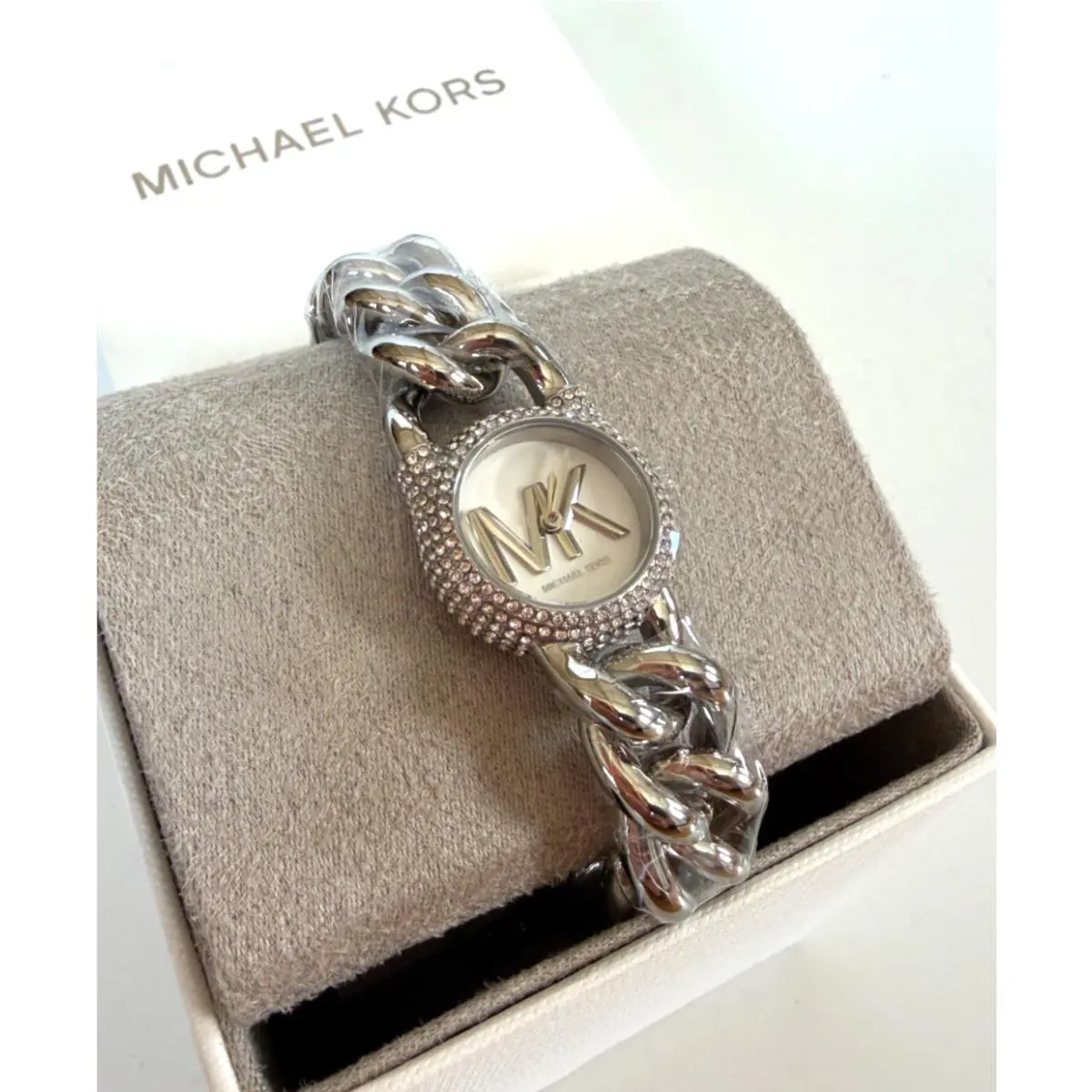Michael Kors Outlet Petite Pavé Silver-tone Chain-link Watch Gift Box