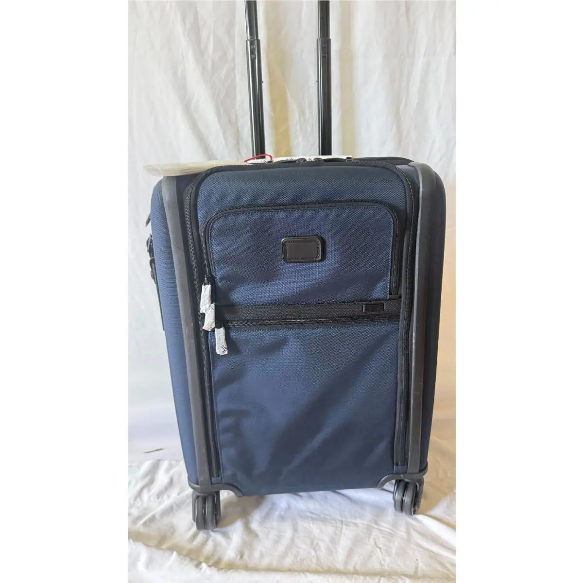Tumi Alpha 22” Continental Dual Access 4 Wheel Packing Case Carry On Luggage