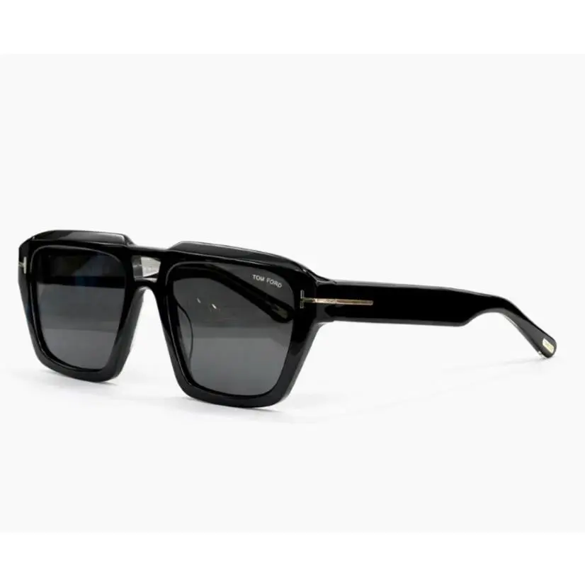 Icon Navigator FT1202 Unisex Sunglasses Black/gray 56-19-140mm by Tom Ford